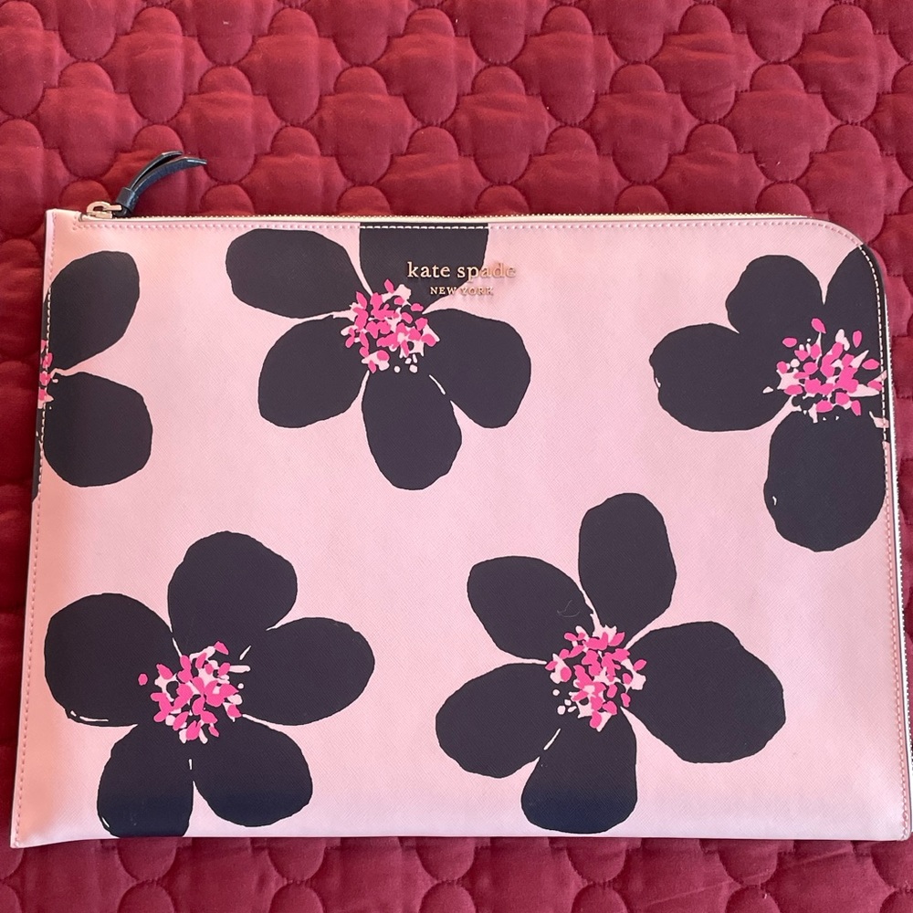Kate Spade Laptop Case!